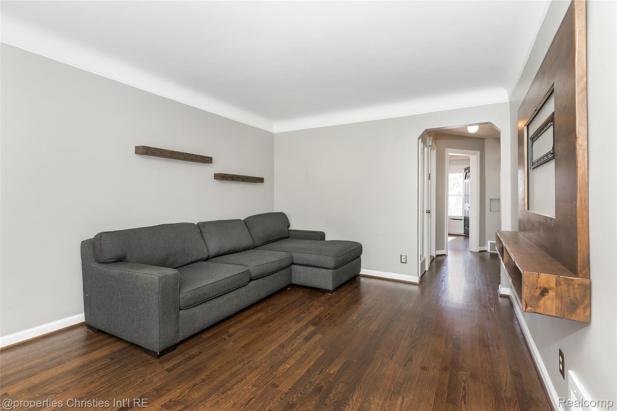 114 East Webster Road Royal Oak, MI 48073 - Photo 4 of 41 Webster-3.jpg