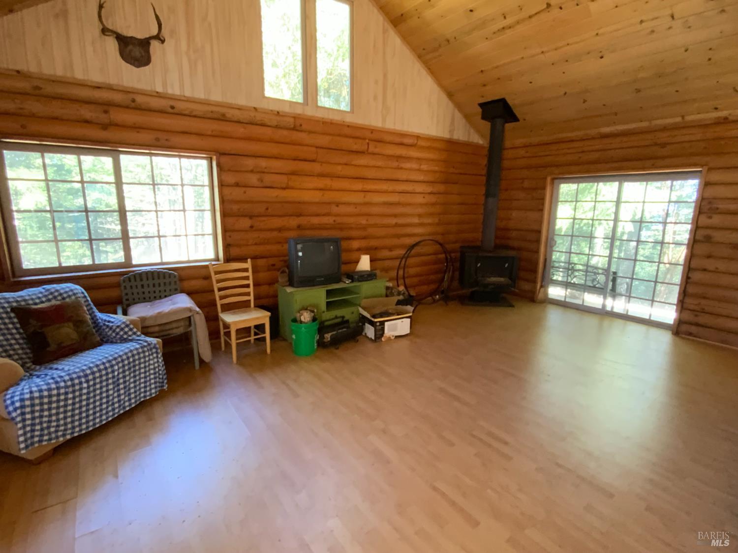 10225 Low Gap Road Ukiah, CA 95482 - Photo 7 of 18
