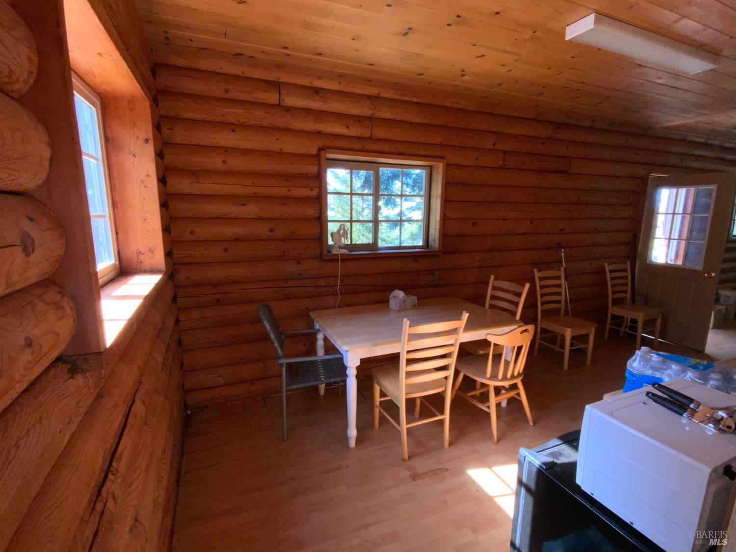 10225 Low Gap Road Ukiah, CA 95482 - Photo 10 of 18