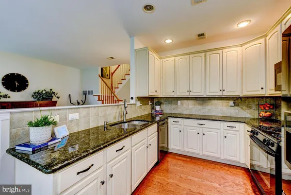 $1,100,000 | 16 Devonshire Drive, Princeton, NJ 08540