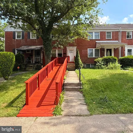 $1,450 | 909 East Lake Avenue, Unit 2, Baltimore, MD 21212