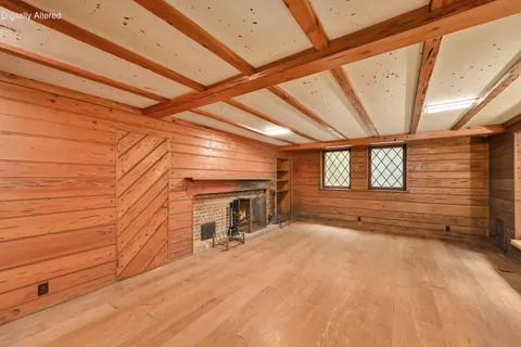 $1,395,000 | 3445 North Lake Drive, Milwaukee, WI 53211
