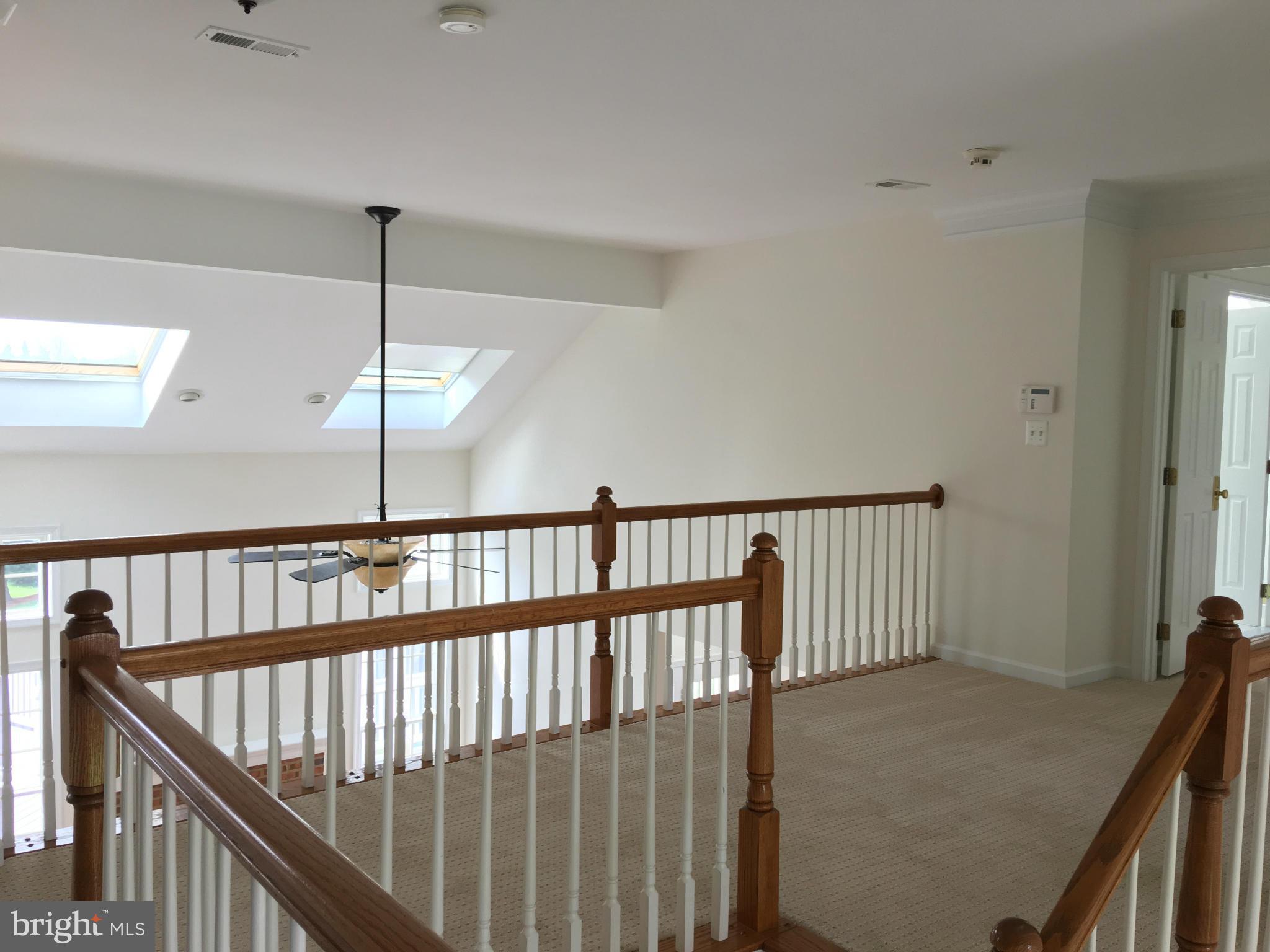 1301 Gatesmeadow Way Reston, VA 20194 - Photo 19 of 30 Interior (General)