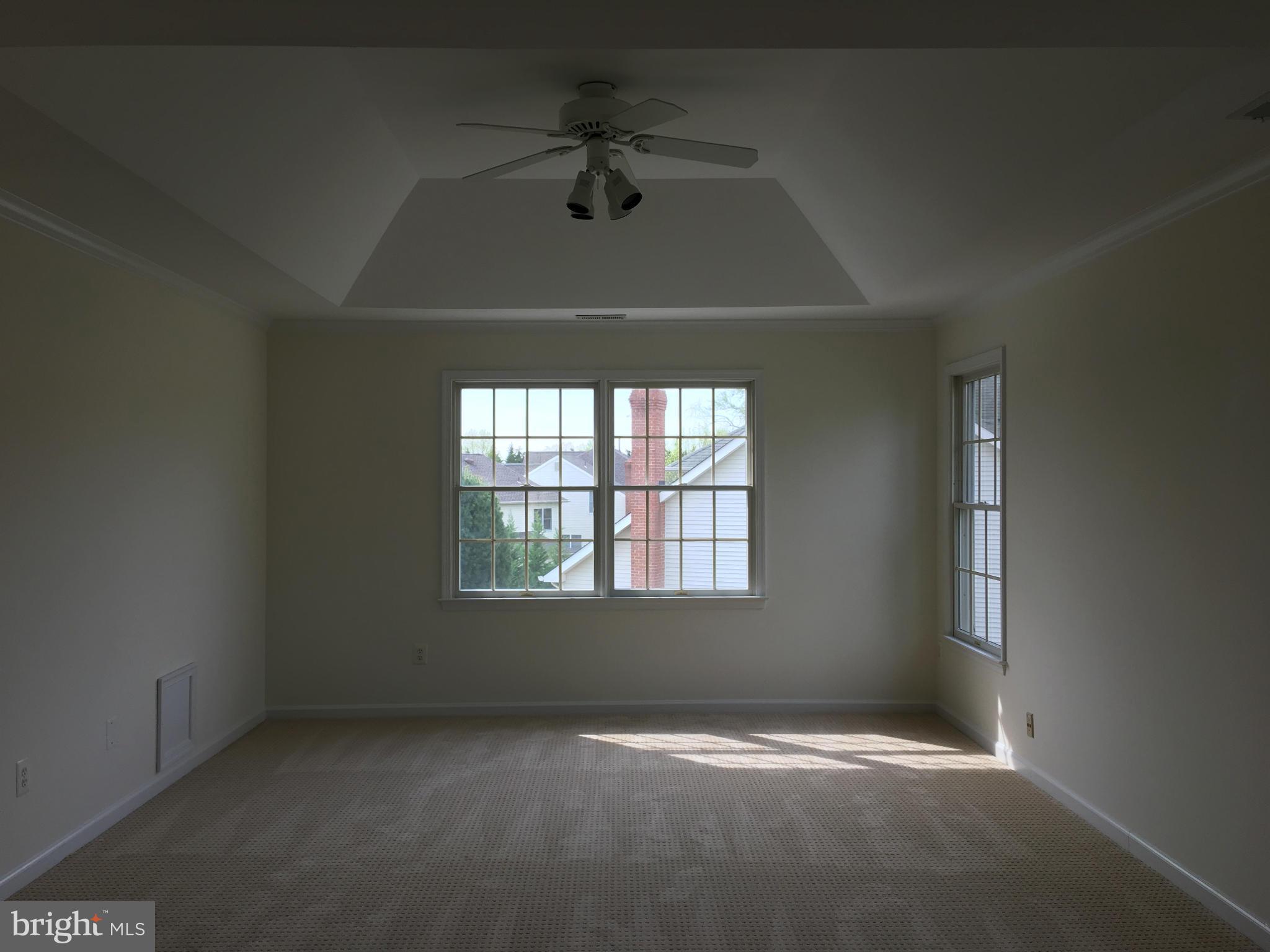 1301 Gatesmeadow Way Reston, VA 20194 - Photo 20 of 30 Bedroom (Master)