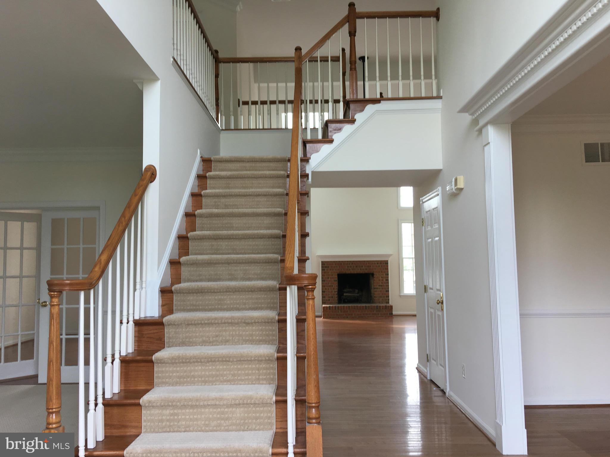 1301 Gatesmeadow Way Reston, VA 20194 - Photo 3 of 30 Interior (General)