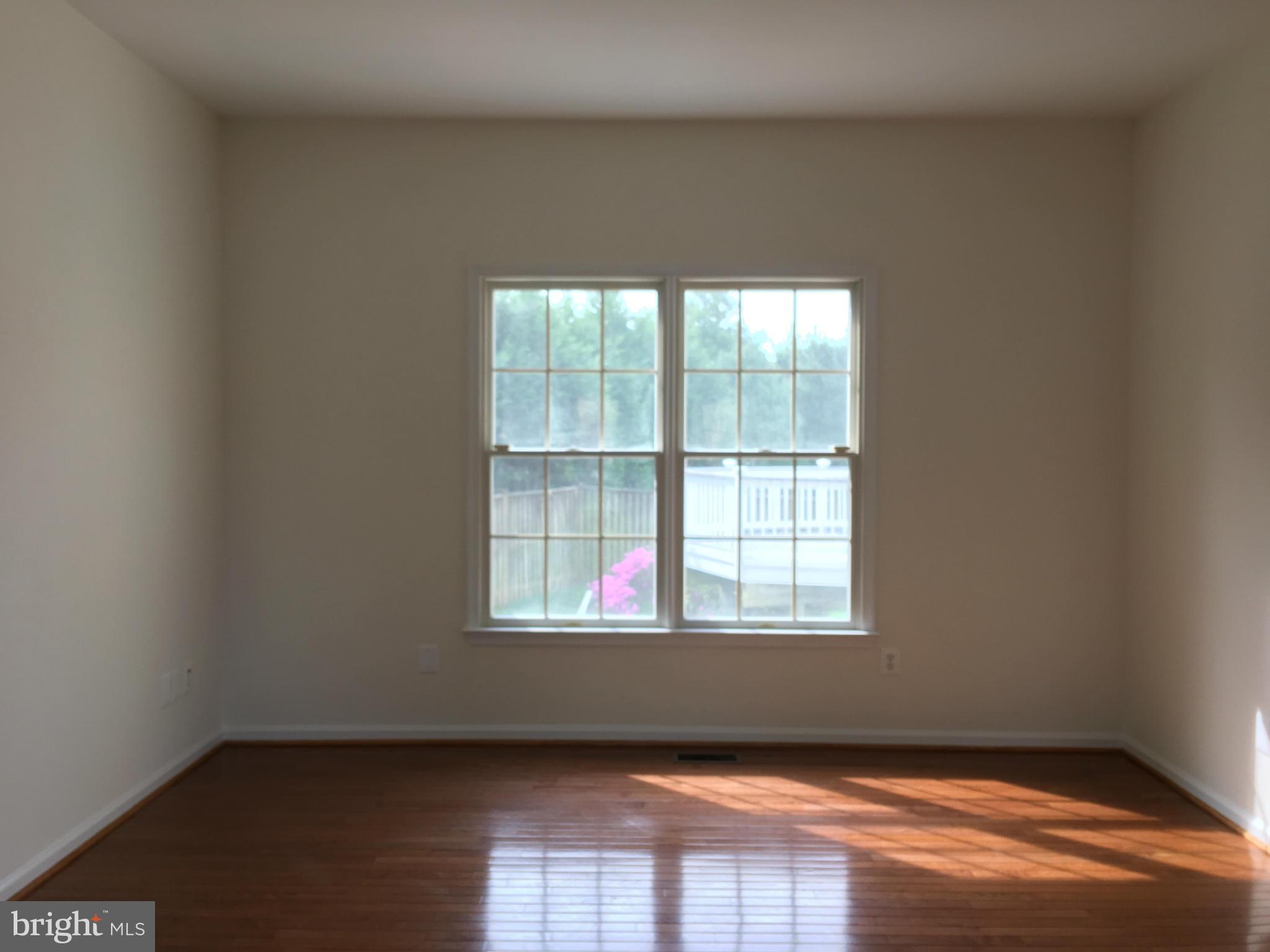 1301 Gatesmeadow Way Reston, VA 20194 - Photo 8 of 30 Dining Room