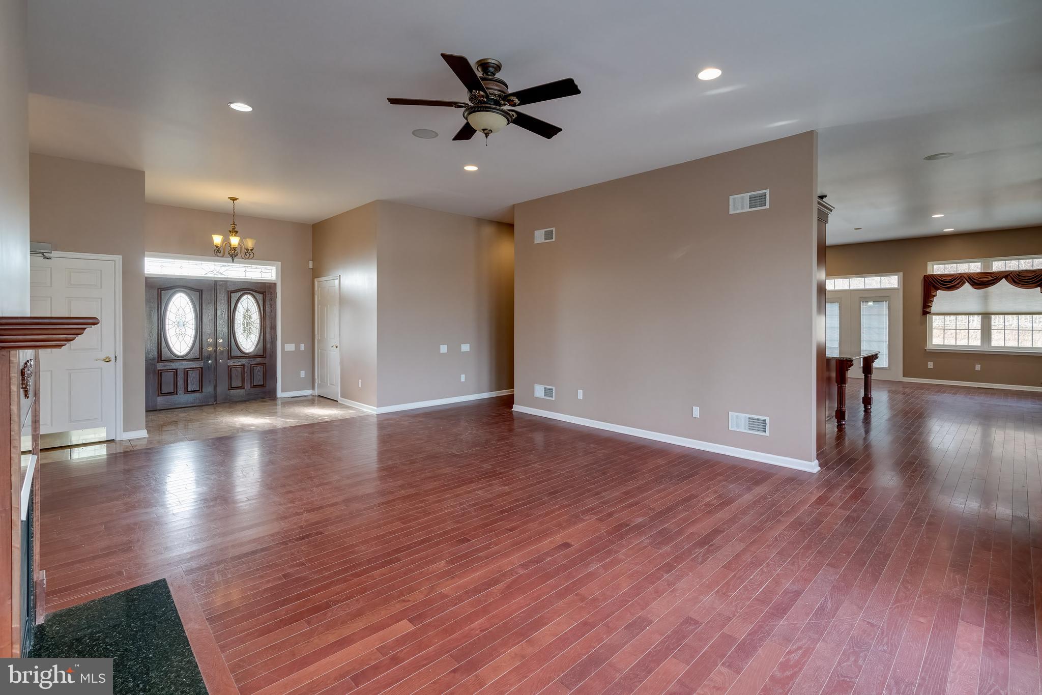 385 Windsor Road York, PA 17402 - Photo 31 of 93 Gallery Image 31