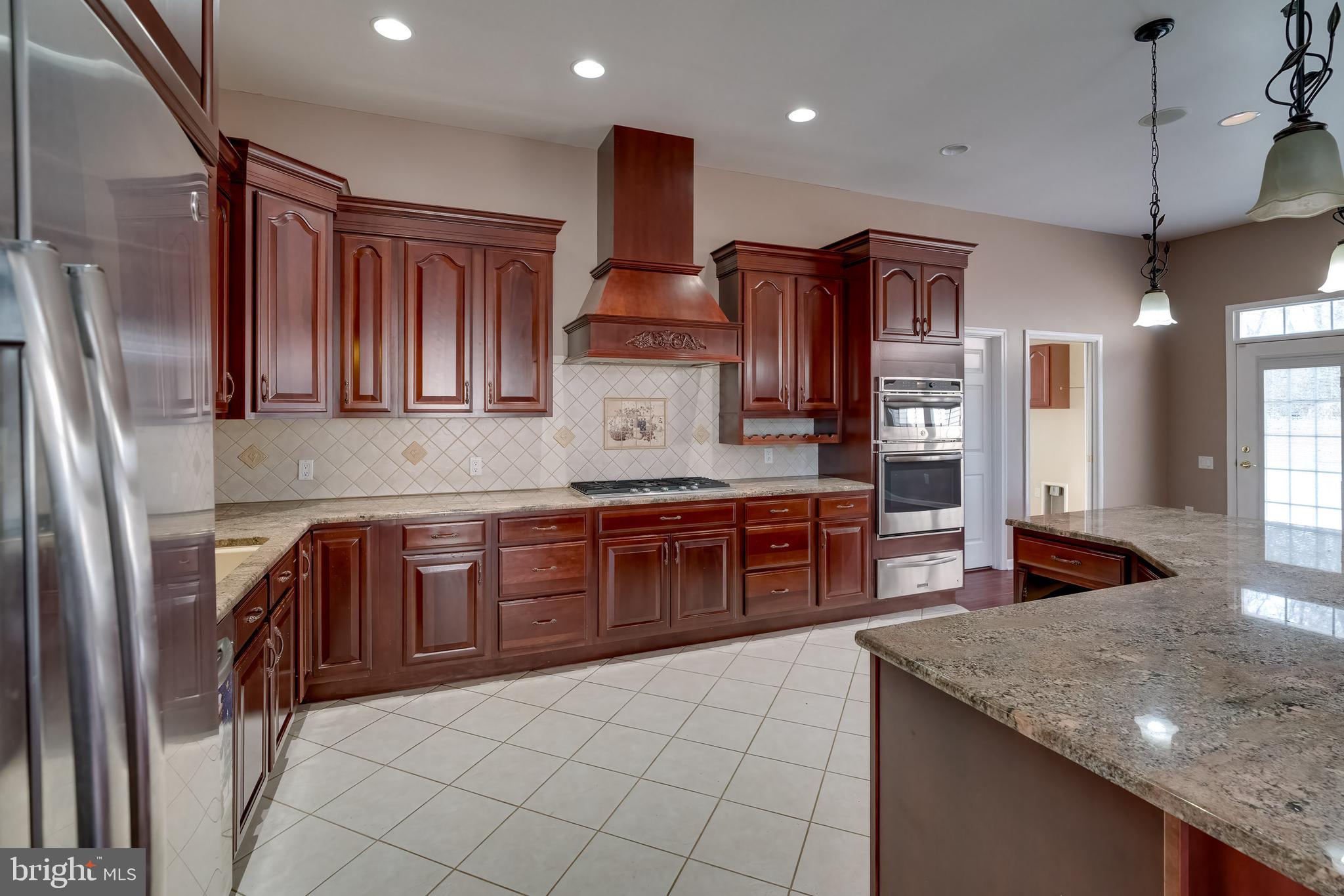 385 Windsor Road York, PA 17402 - Photo 39 of 93 Gallery Image 39