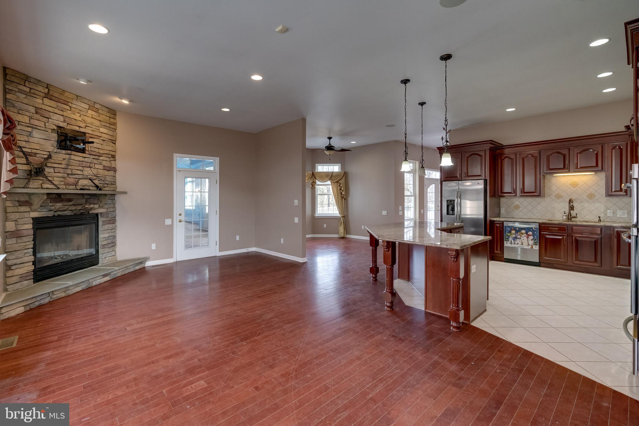 385 Windsor Road York, PA 17402 - Photo 42 of 93 Gallery Image 42