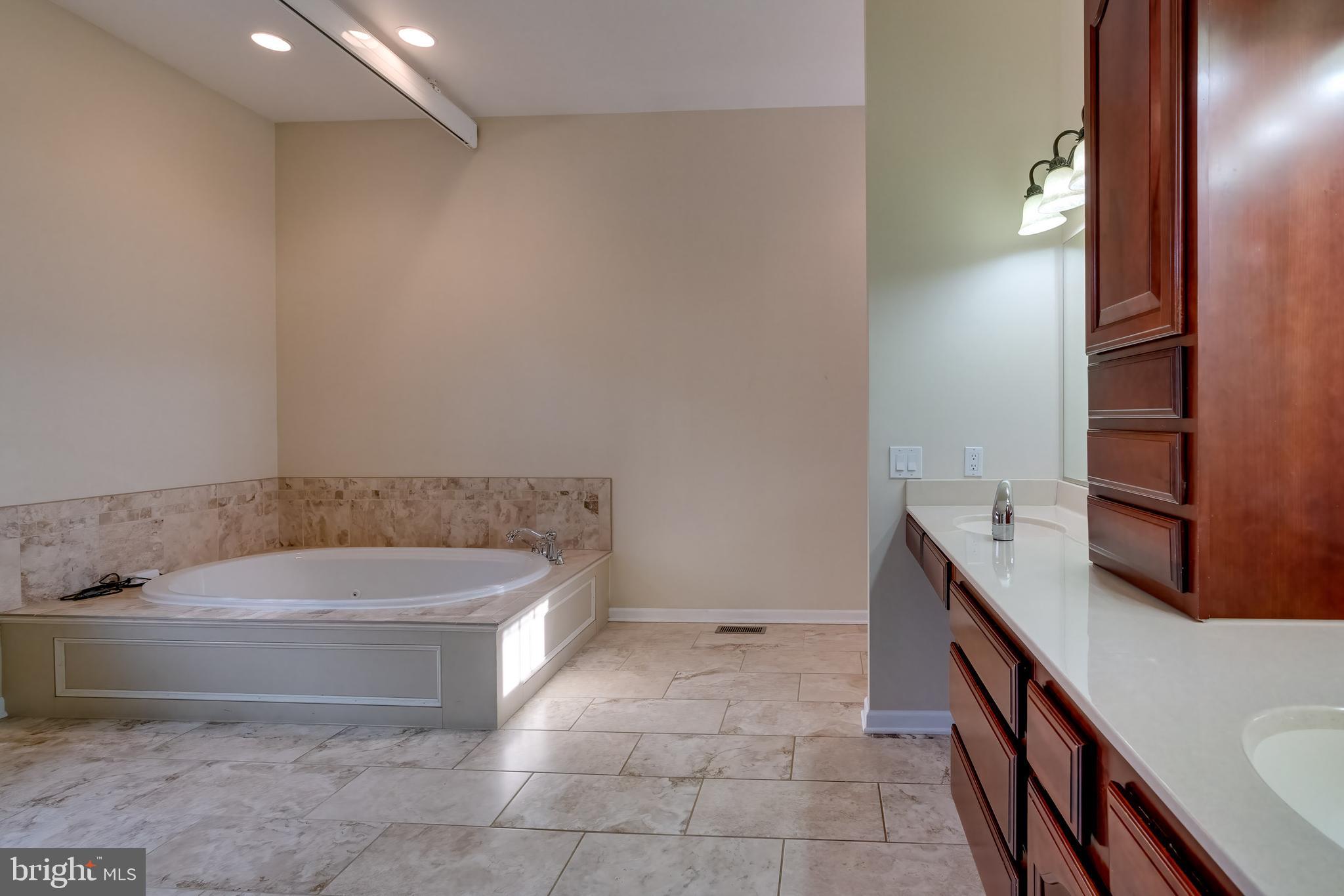 385 Windsor Road York, PA 17402 - Photo 51 of 93 Gallery Image 51