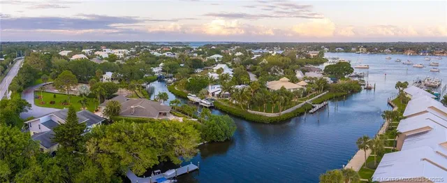 $2,360,000 | 4020 Southeast Whiticar Way, Stuart, FL 34997