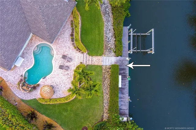 $2,360,000 | 4020 Southeast Whiticar Way, Stuart, FL 34997