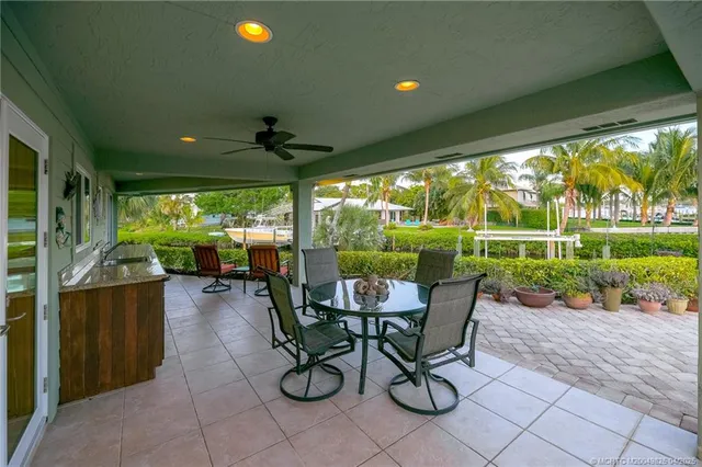 $2,360,000 | 4020 Southeast Whiticar Way, Stuart, FL 34997