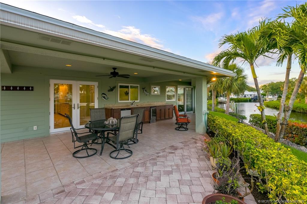 4020 Southeast Whiticar Way Stuart, FL 34997 - Photo 37 of 100