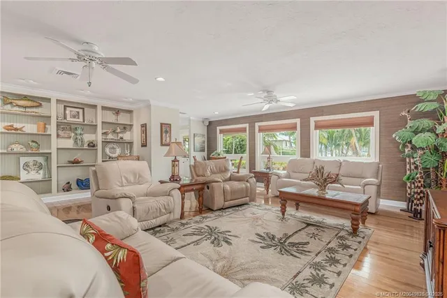 $2,360,000 | 4020 Southeast Whiticar Way, Stuart, FL 34997