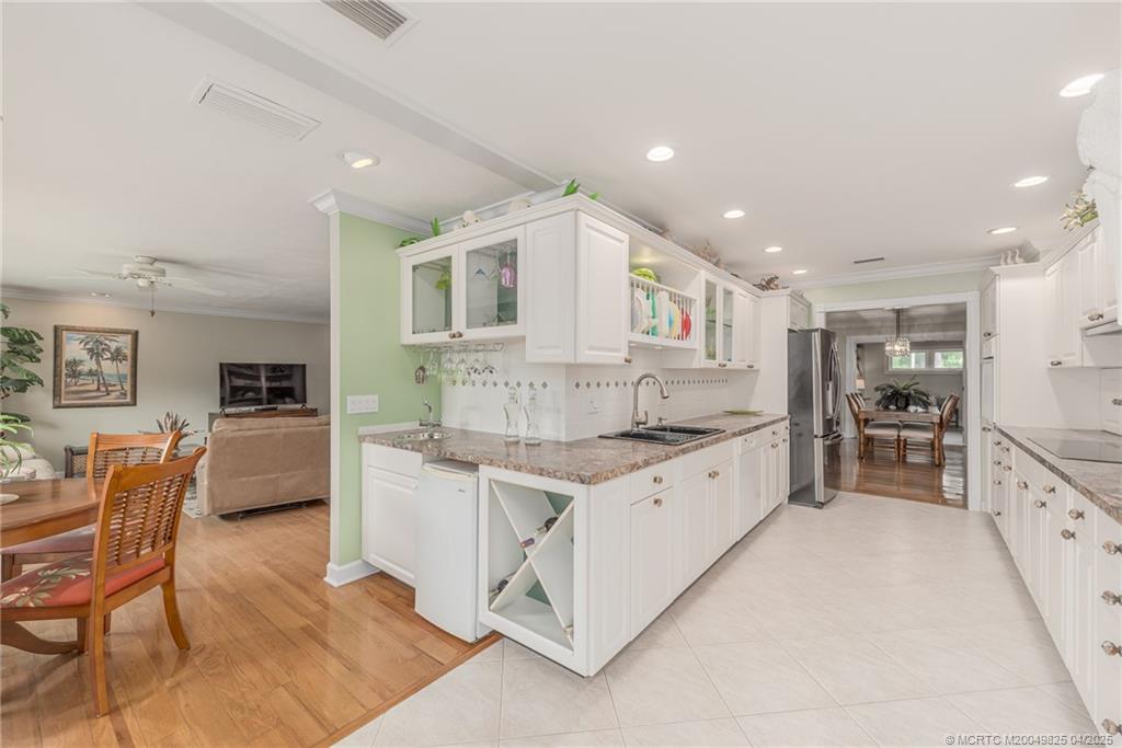 4020 Southeast Whiticar Way Stuart, FL 34997 - Photo 54 of 100