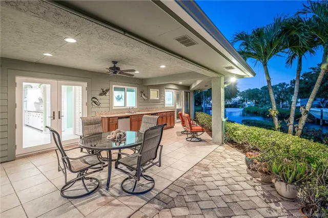 $2,360,000 | 4020 Southeast Whiticar Way, Stuart, FL 34997