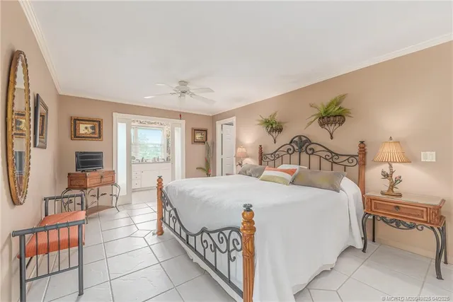$2,360,000 | 4020 Southeast Whiticar Way, Stuart, FL 34997
