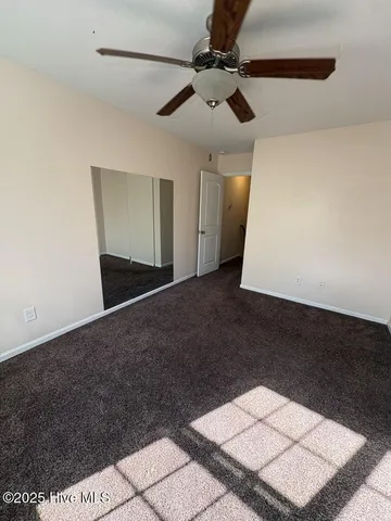 $1,300 | 626 Ebb Tide Lane, Sneads Ferry, NC 28460