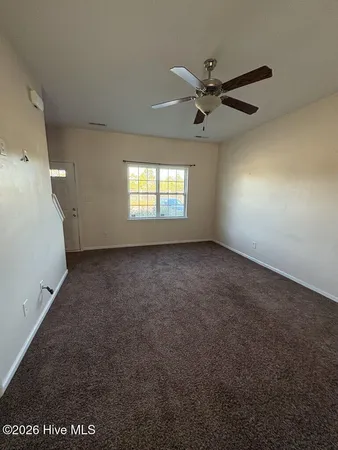 $1,375 | 626 Ebb Tide Lane, Sneads Ferry, NC 28460