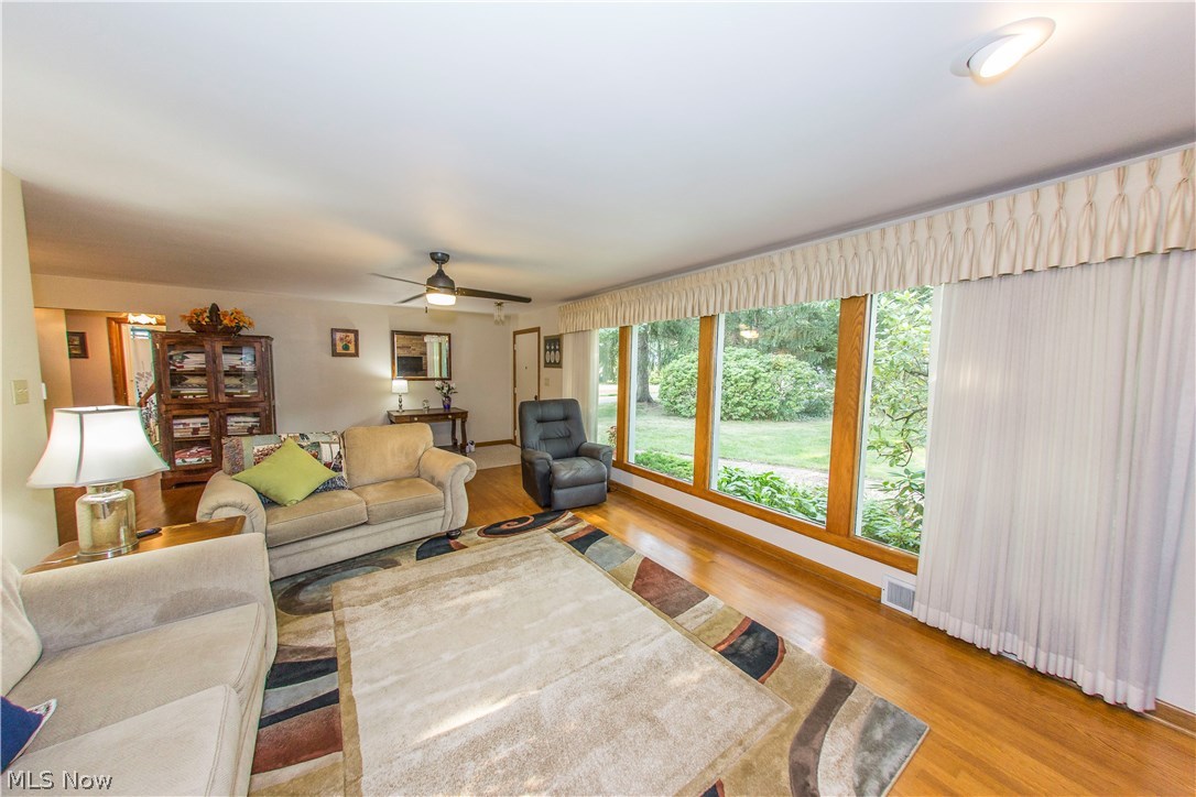 264 South Miller Road Akron, OH 44333 - Photo 8 of 35
