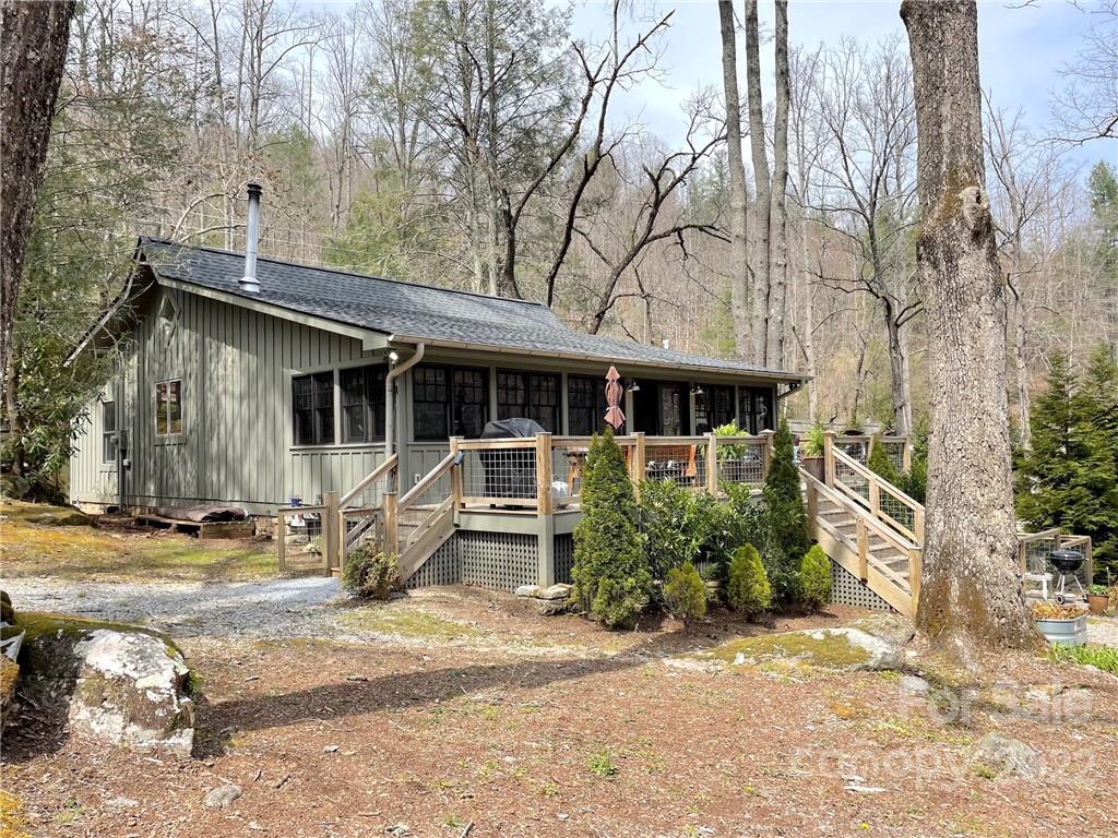 4580 Chimney Rock Road Hendersonville, NC 28792 - Photo 2 of 37 Gallery Image 2