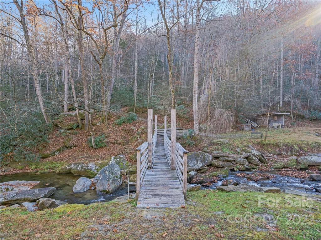 4580 Chimney Rock Road Hendersonville, NC 28792 - Photo 30 of 37 Gallery Image 30