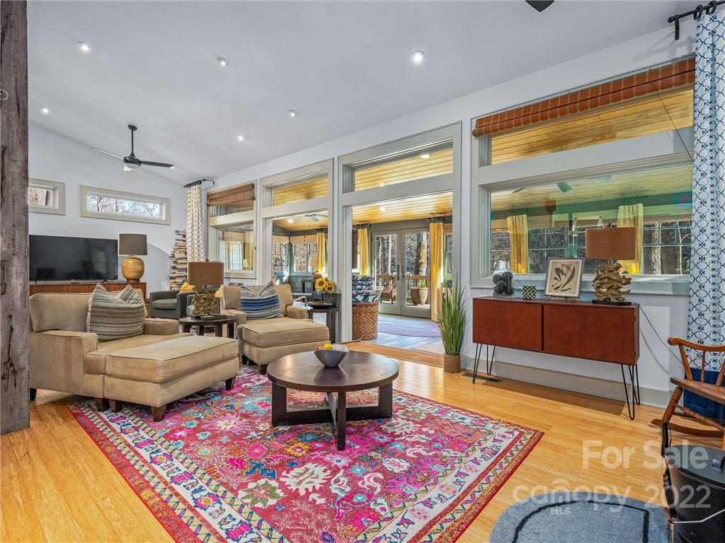 4580 Chimney Rock Road Hendersonville, NC 28792 - Photo 6 of 37 Gallery Image 6