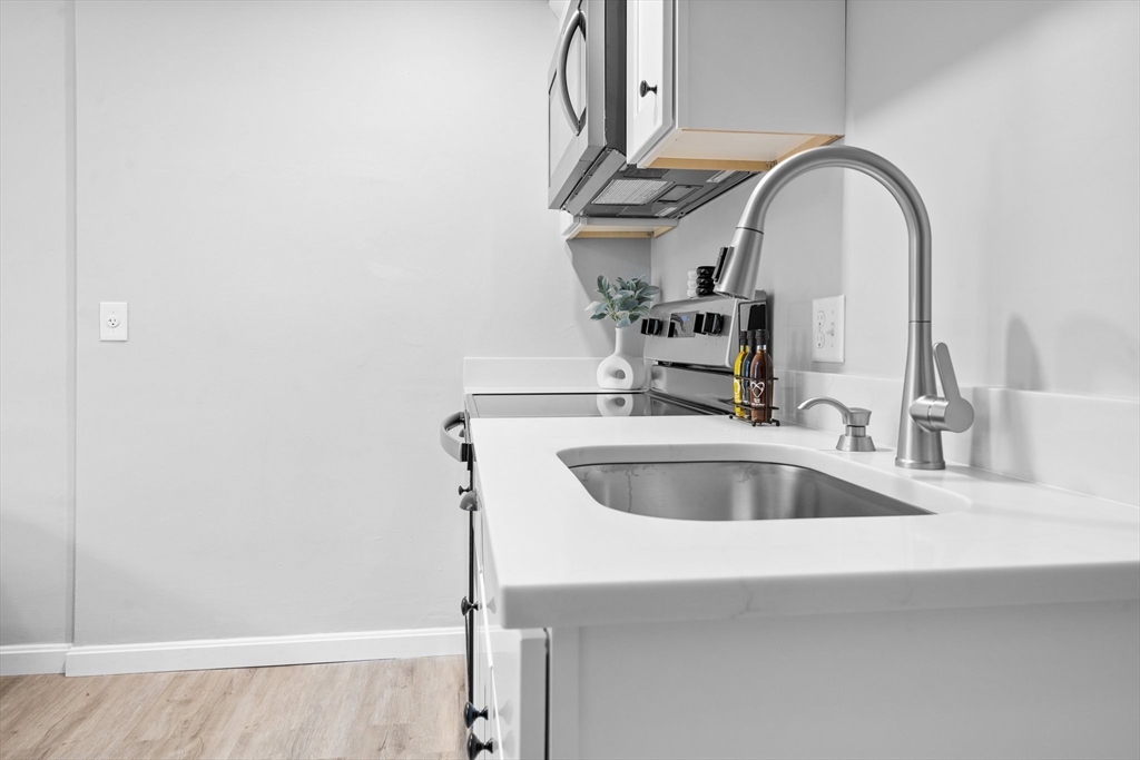 46 Adams Street, Unit A3 Boston, MA 02122 - Photo 3 of 14