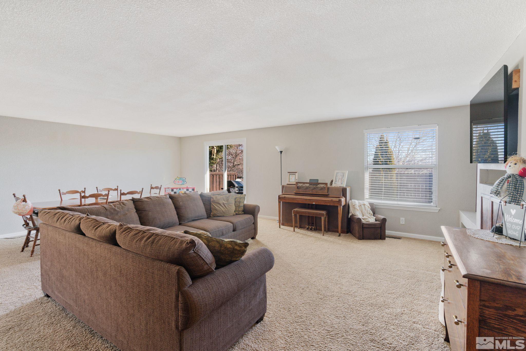 3979 Buckingham Square Reno, NV 89503 - Photo 6 of 31 Photo 6