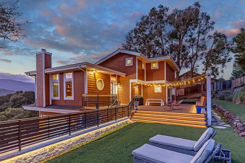 $3,795,000 | 625 West Glen Way, Woodside, CA 94062