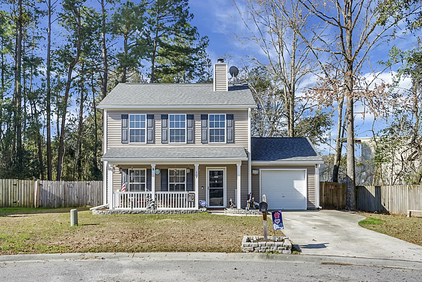 117 Kilpatrick Court Summerville, SC 29483 - Photo 2 of 22 DSC06331