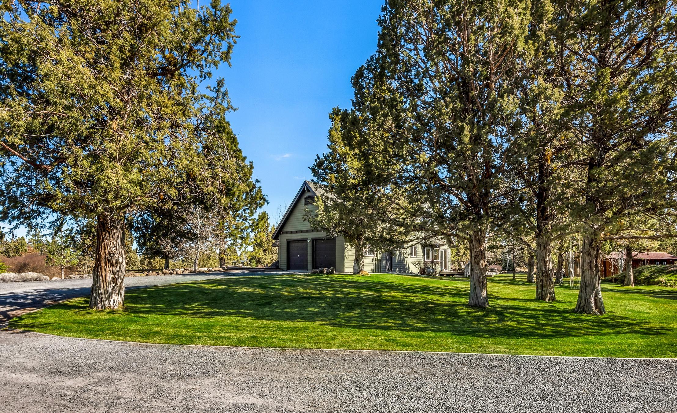 64788 Collins Road Bend, OR 97703 - Photo 39 of 49 39