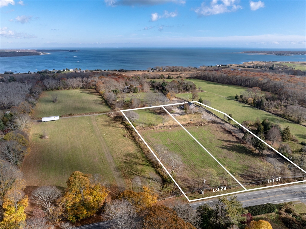431 Sconticut Neck Road Fairhaven, MA 02719 - Photo 3 of 12 Gallery Image 3