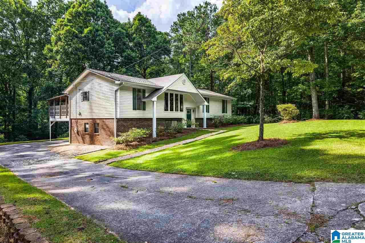 8538 Woodview Road Pinson, AL 35126 - Photo 12 of 43