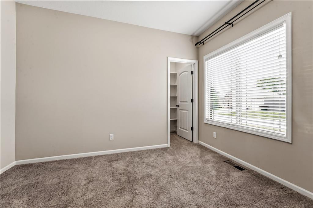 1829 Northeast Riley Drive Lee's Summit, MO 64086 - Photo 24 of 46