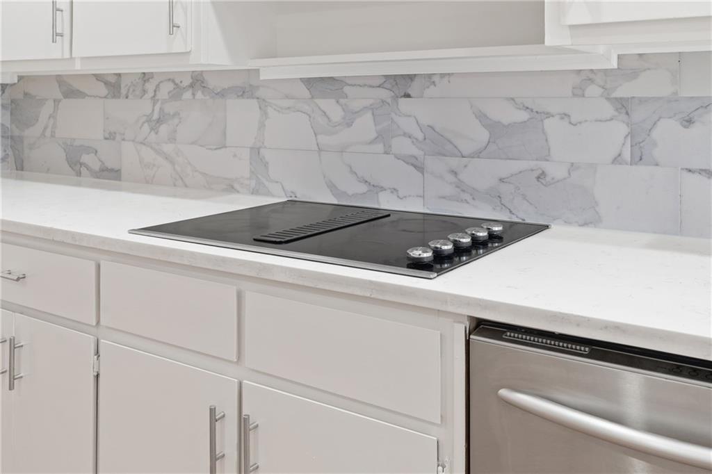 700 Marshview Close Roswell, GA 30076 - Photo 13 of 74