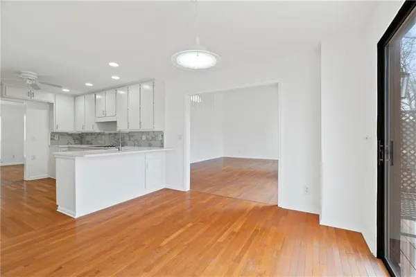 $669,900 | 700 Marshview Close, Roswell, GA 30076