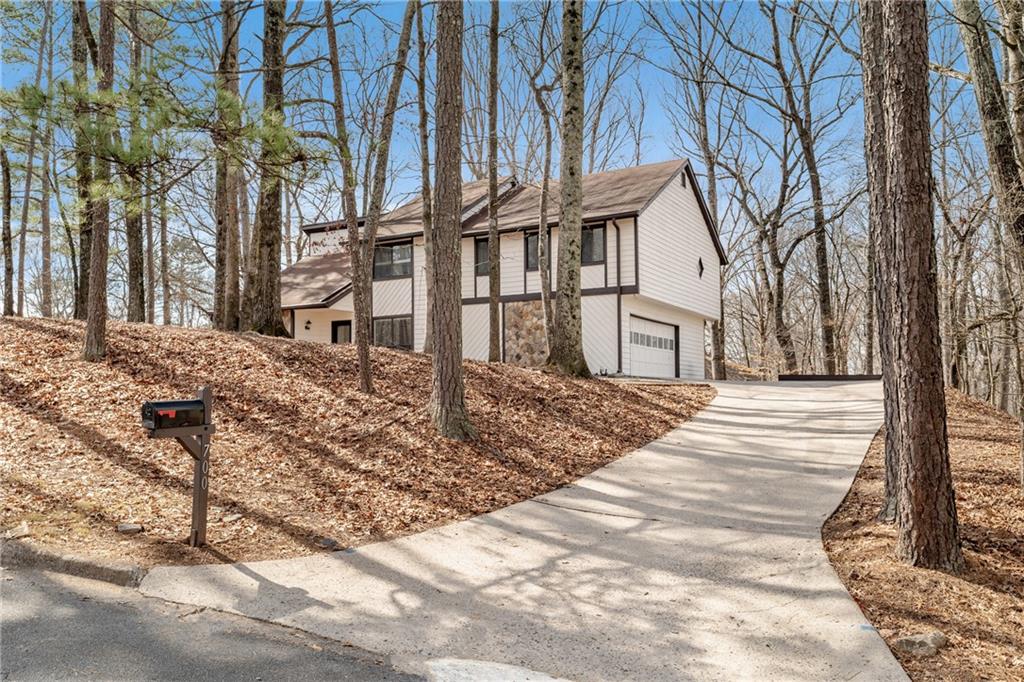 700 Marshview Close Roswell, GA 30076 - Photo 2 of 74