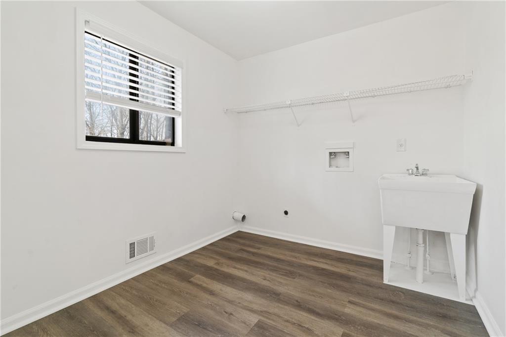 700 Marshview Close Roswell, GA 30076 - Photo 28 of 74