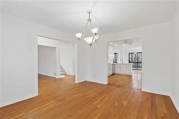 $669,900 | 700 Marshview Close, Roswell, GA 30076