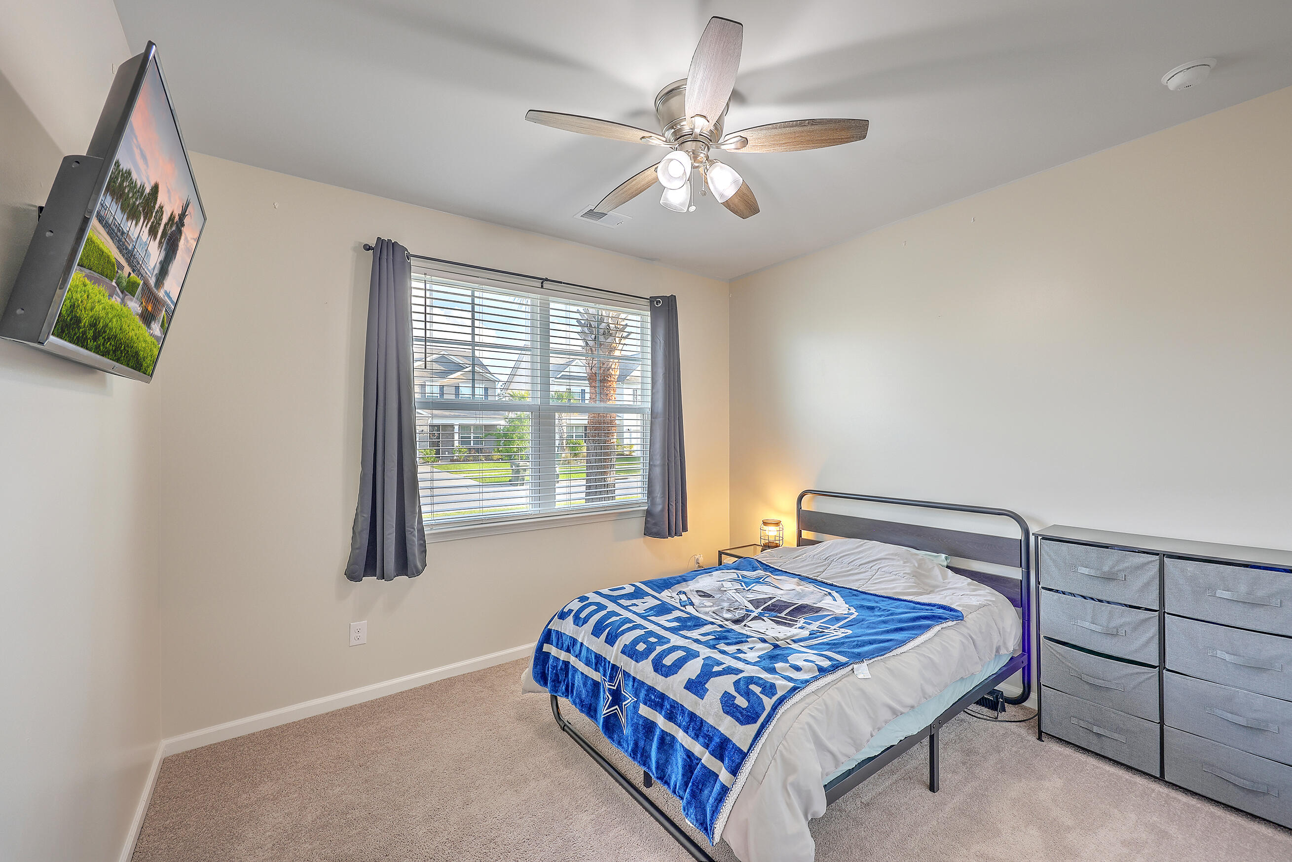 206 Rhodes Court Summerville, SC 29486 - Photo 19 of 42 Guest Bedroom 1