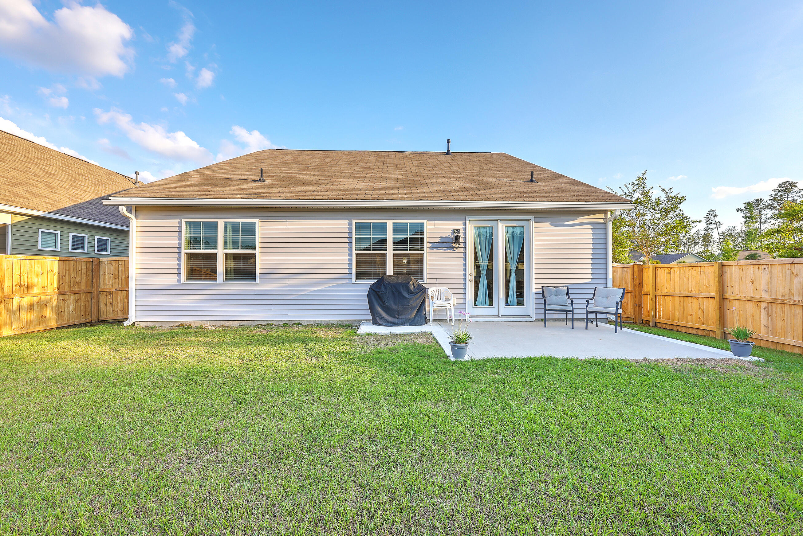 206 Rhodes Court Summerville, SC 29486 - Photo 23 of 42 Fully Fenced Backyard
