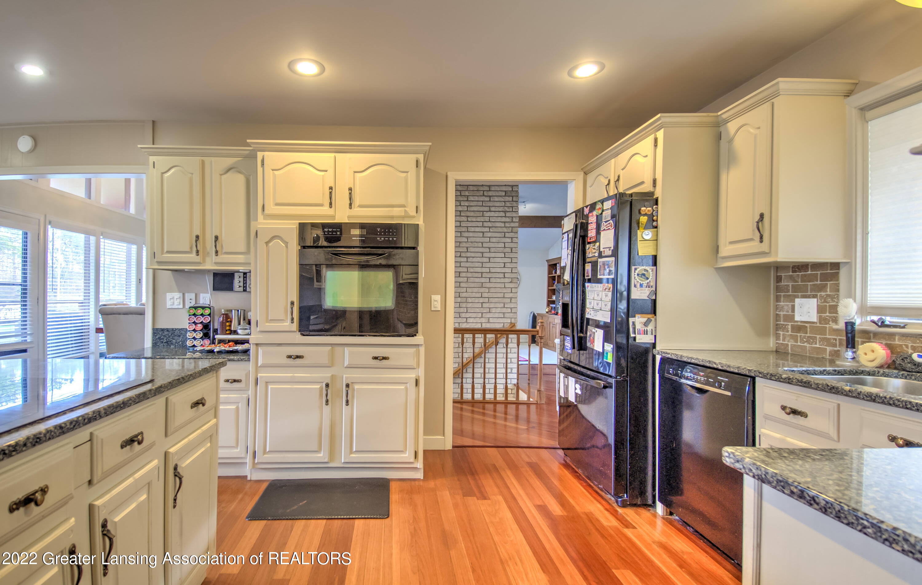 4420 Barton Road Lansing, MI 48917 - Photo 22 of 51 Photo Nov 28 2022, 2 19 10 PM