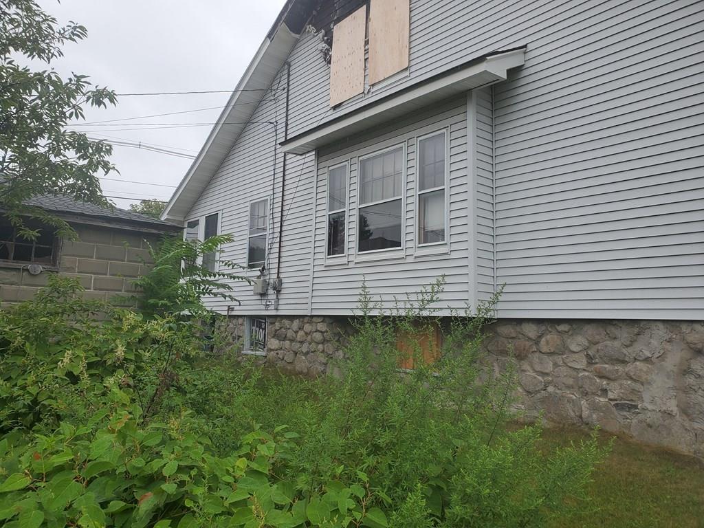 80 Howe Street Methuen, MA 01844 - Photo 4 of 8 Gallery Image 4