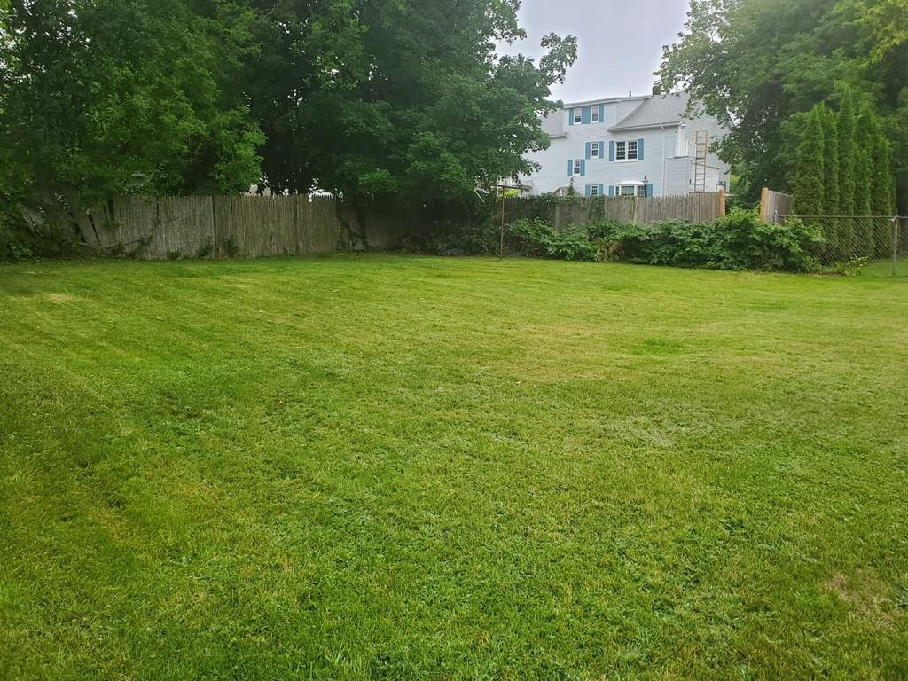 80 Howe Street Methuen, MA 01844 - Photo 6 of 8 Gallery Image 6