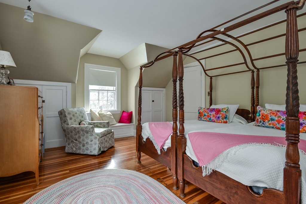 17 Cypress Road Wellesley, MA 02481 - Photo 22 of 25
