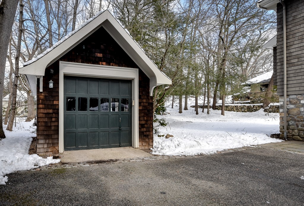 17 Cypress Road Wellesley, MA 02481 - Photo 24 of 25