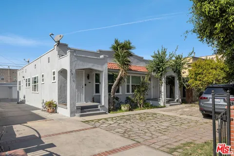 $1,200,000 | 2817 South Norton Avenue, Los Angeles, CA 90018