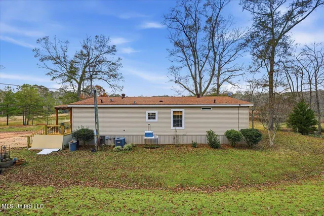 $259,900 | 126 Batton Lake Drive, Mendenhall, MS 39114
